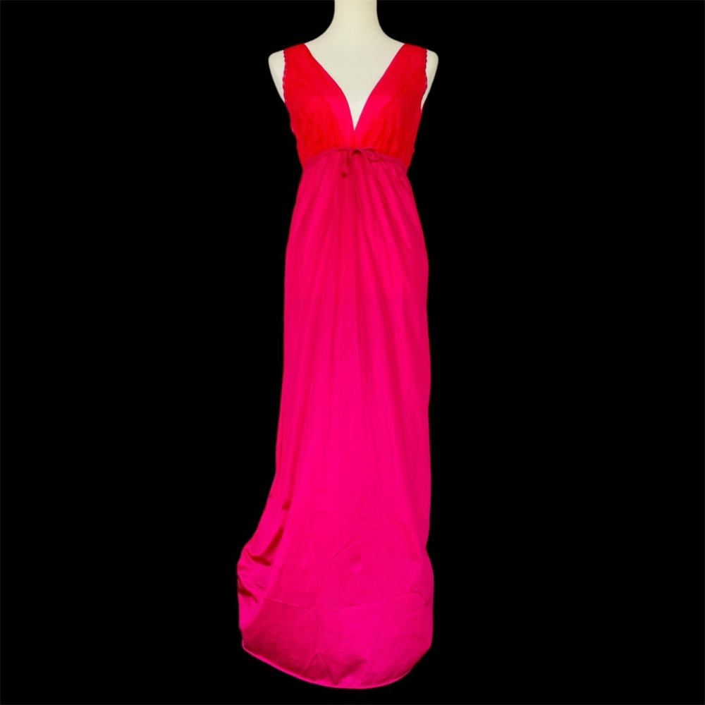 Vtg 1980s Undercover Wear Lace Trim V Neck Satin Babydoll Negligee Hot Pink Sz M